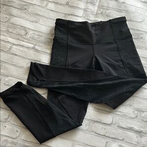 lululemon athletica Black High-Rise Leggings with Subtle Texture